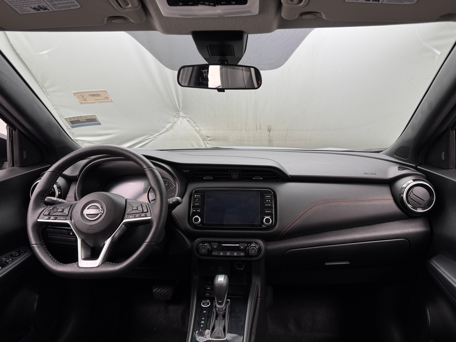 Thumbnail: 2023 Nissan Kicks - 2