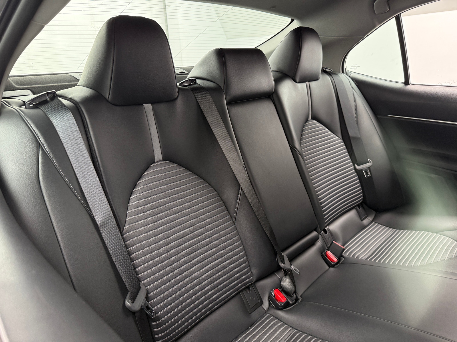 Thumbnail: 2021 Toyota Camry - 6