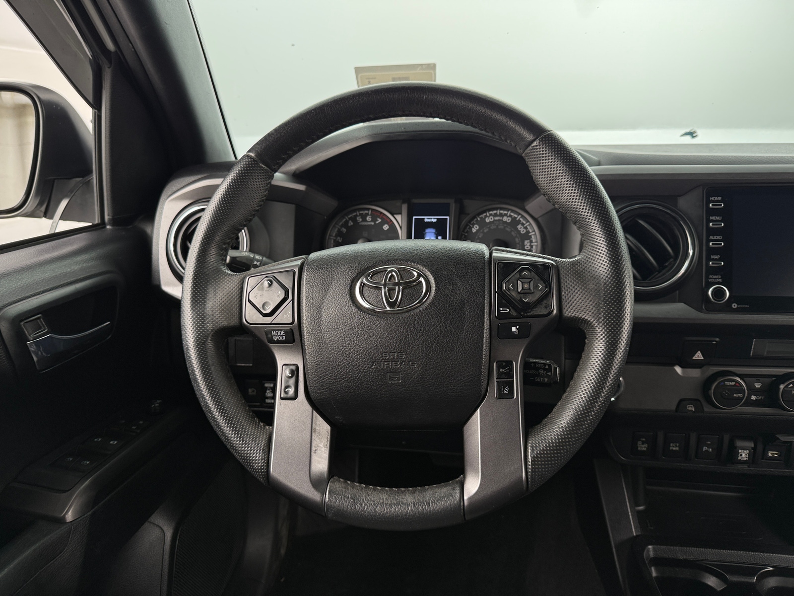 Thumbnail: 2022 Toyota Tacoma - 5