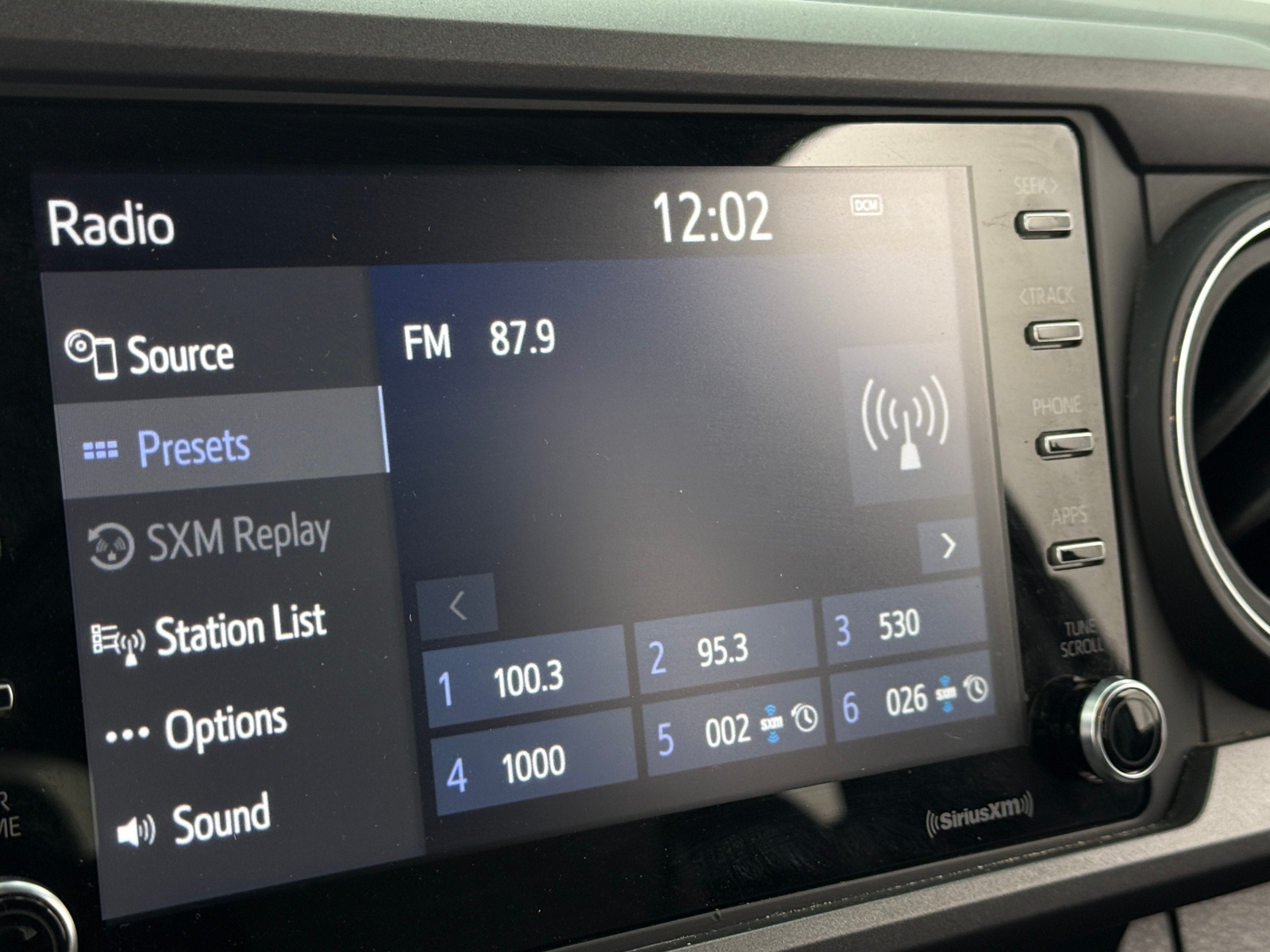 Thumbnail: 2021 Toyota Tacoma - 4