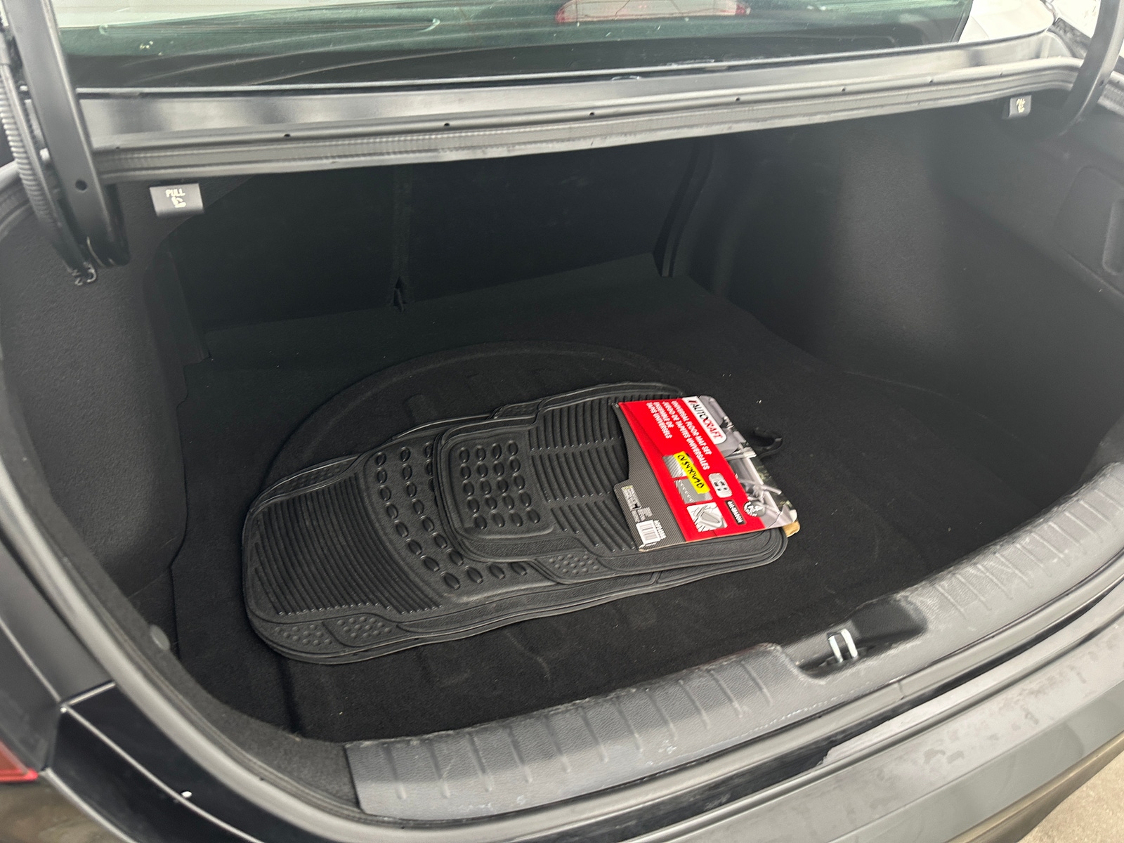 Thumbnail: 2024 Kia Forte - 7