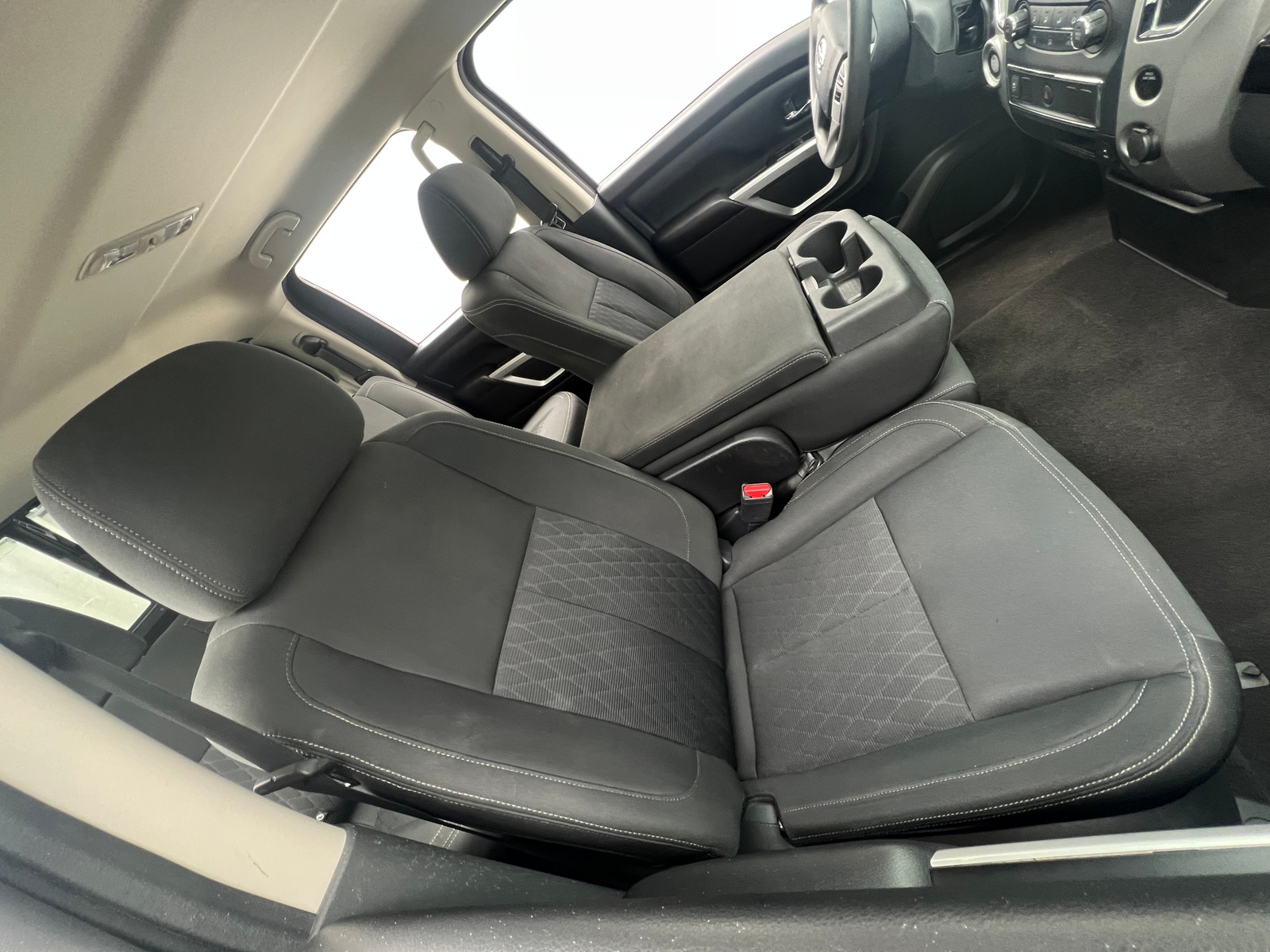 Thumbnail: 2017 Nissan Titan - 2