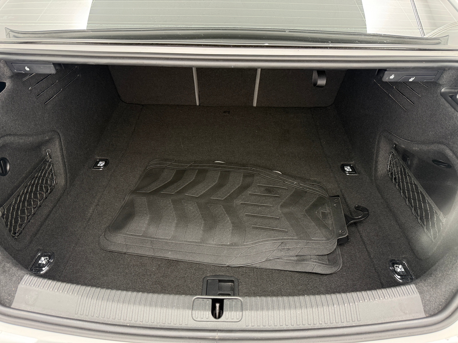 Thumbnail: 2020 Audi A5 - 4