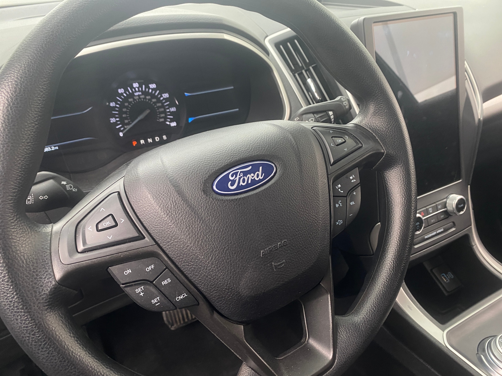 Thumbnail: 2021 Ford Edge - 5