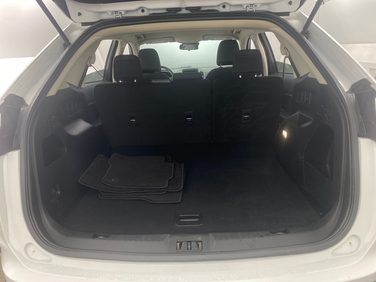 Thumbnail: 2021 Ford Edge - 7