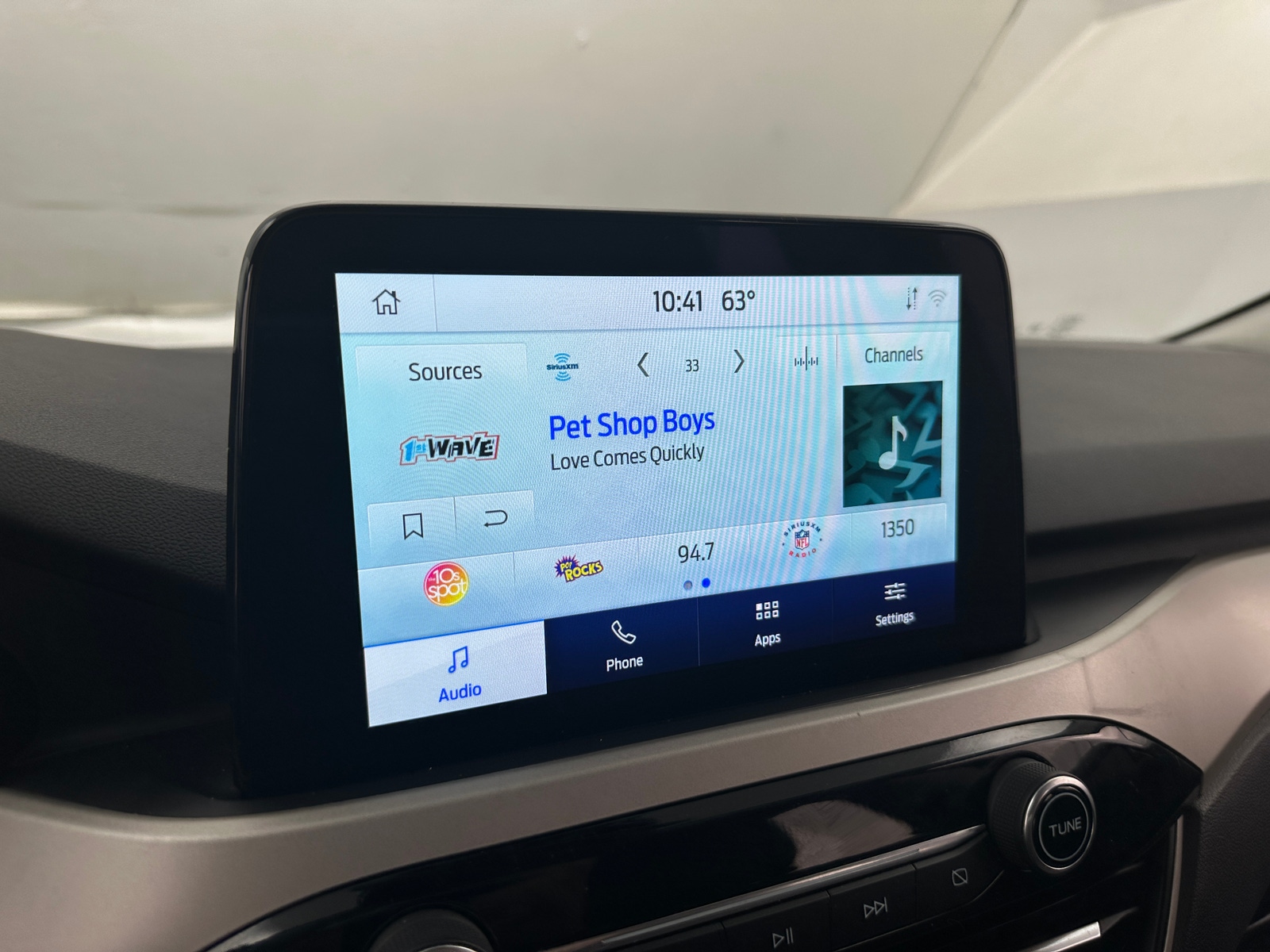 Thumbnail: 2021 Ford Escape - 4