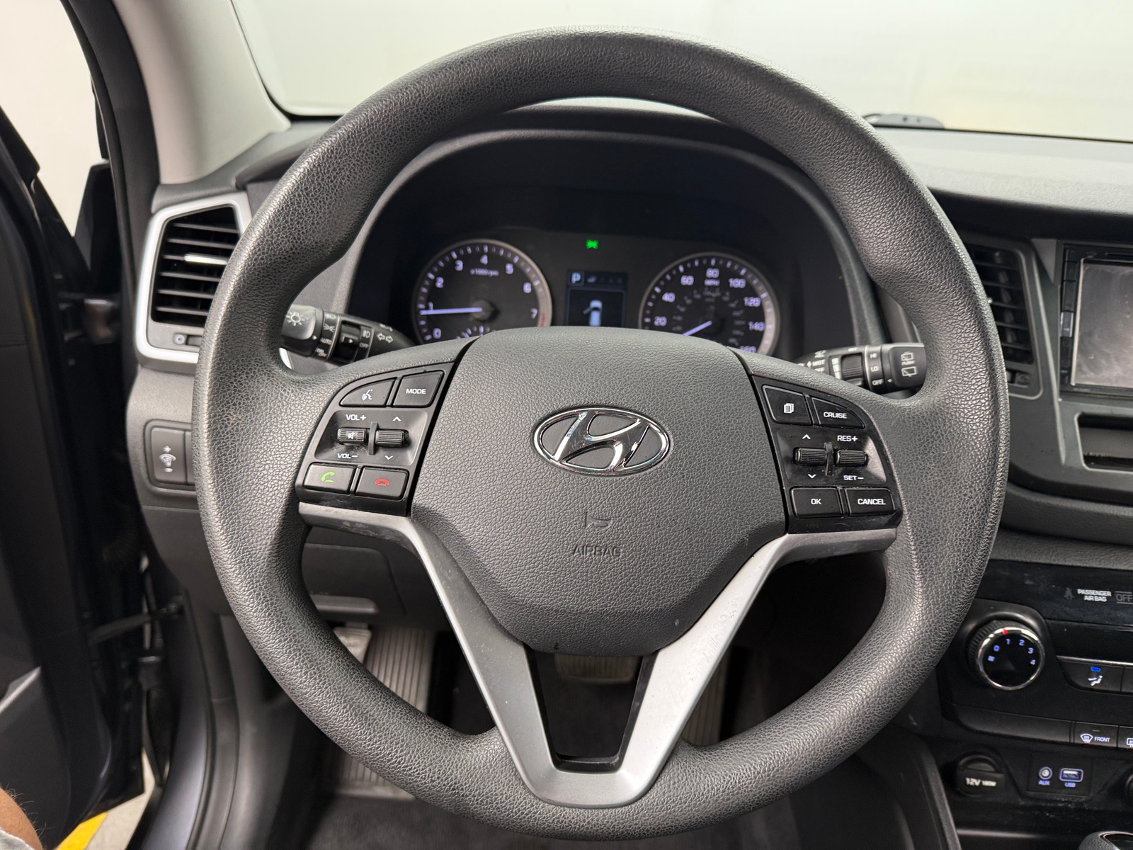 Thumbnail: 2016 Hyundai Tucson - 5