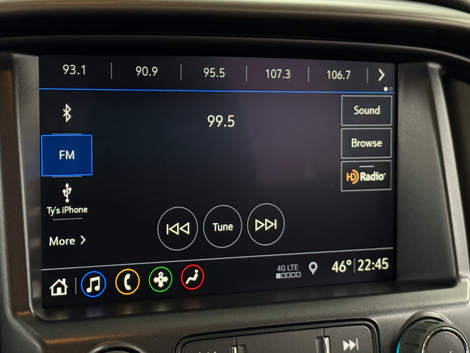 Thumbnail: 2022 GMC Canyon - 3