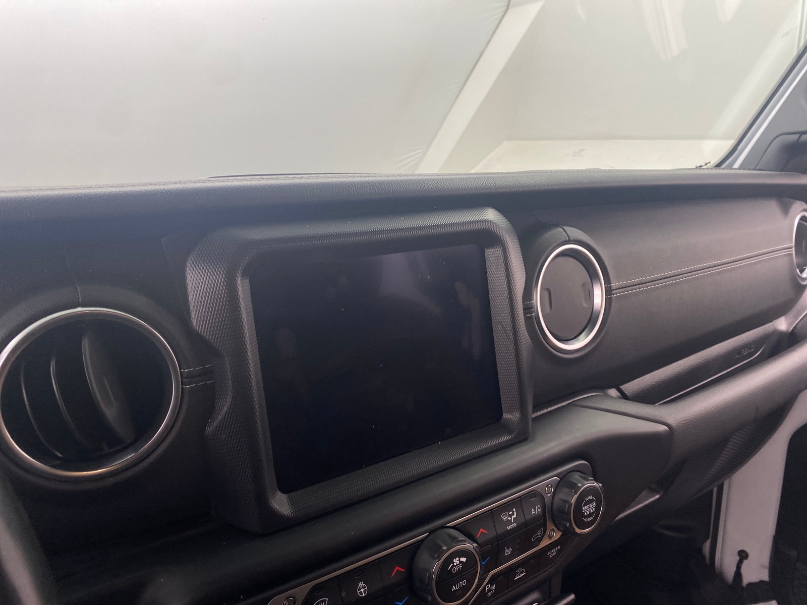 Thumbnail: 2021 Jeep Wrangler - 3