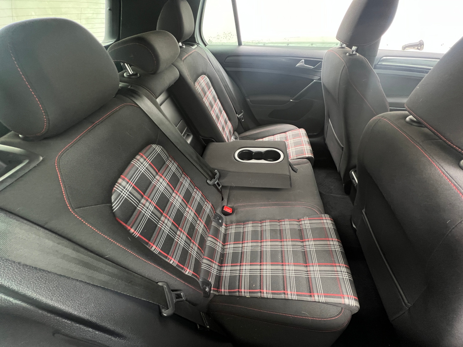 Thumbnail: 2019 Volkswagen Golf - 6