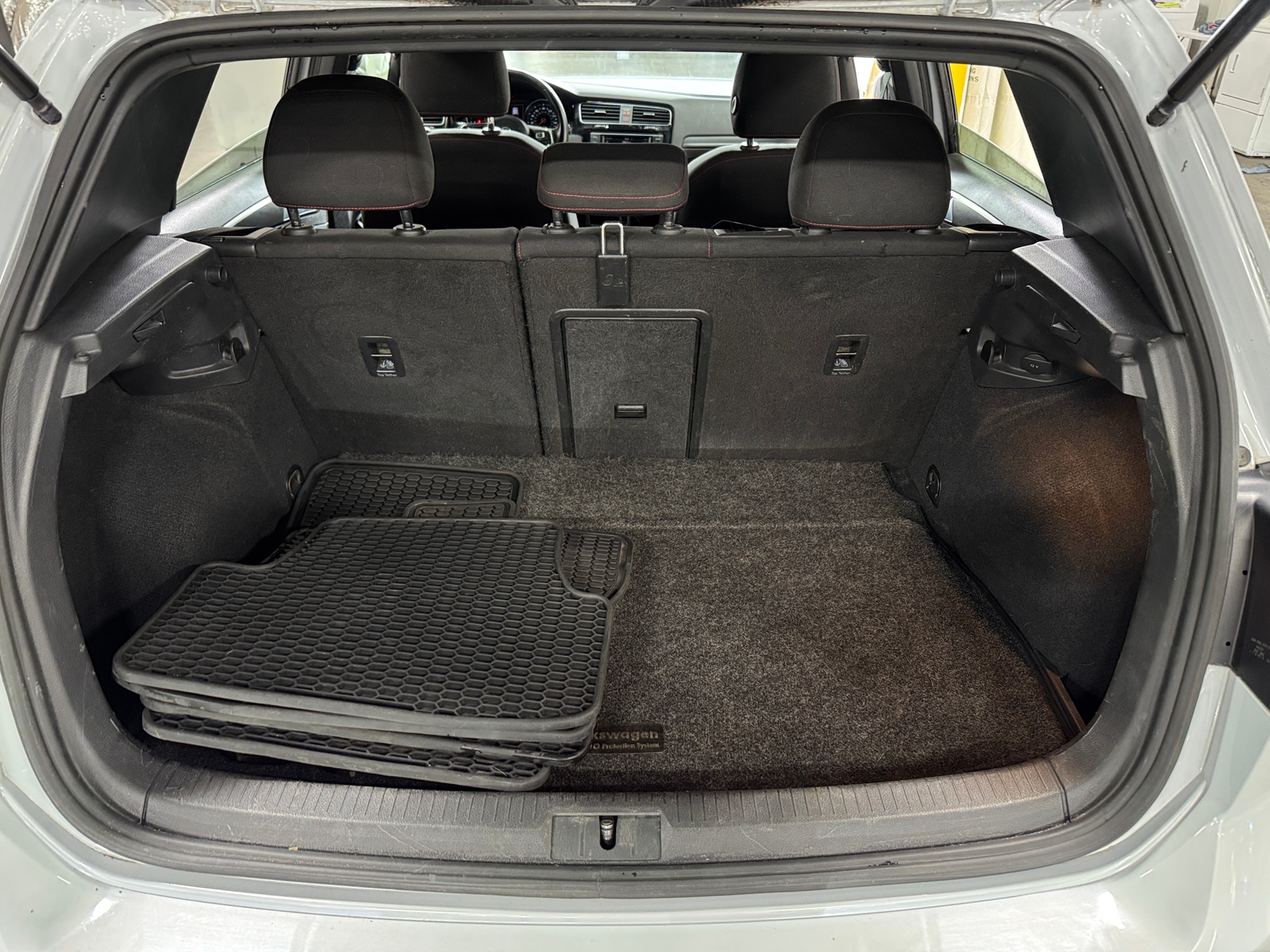 Thumbnail: 2019 Volkswagen Golf - 7