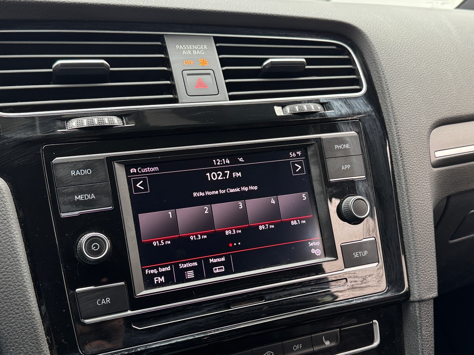 Thumbnail: 2019 Volkswagen Golf - 4