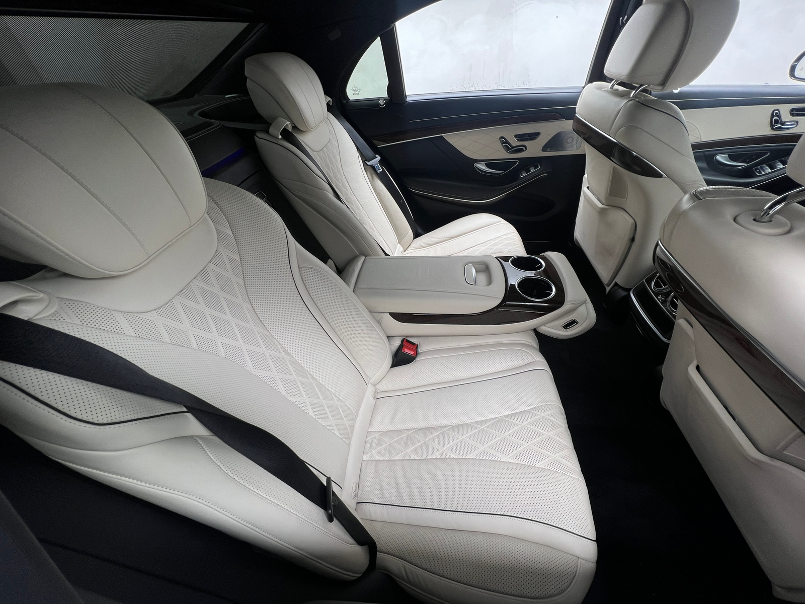 Thumbnail: 2015 Mercedes-Benz S-Class - 5