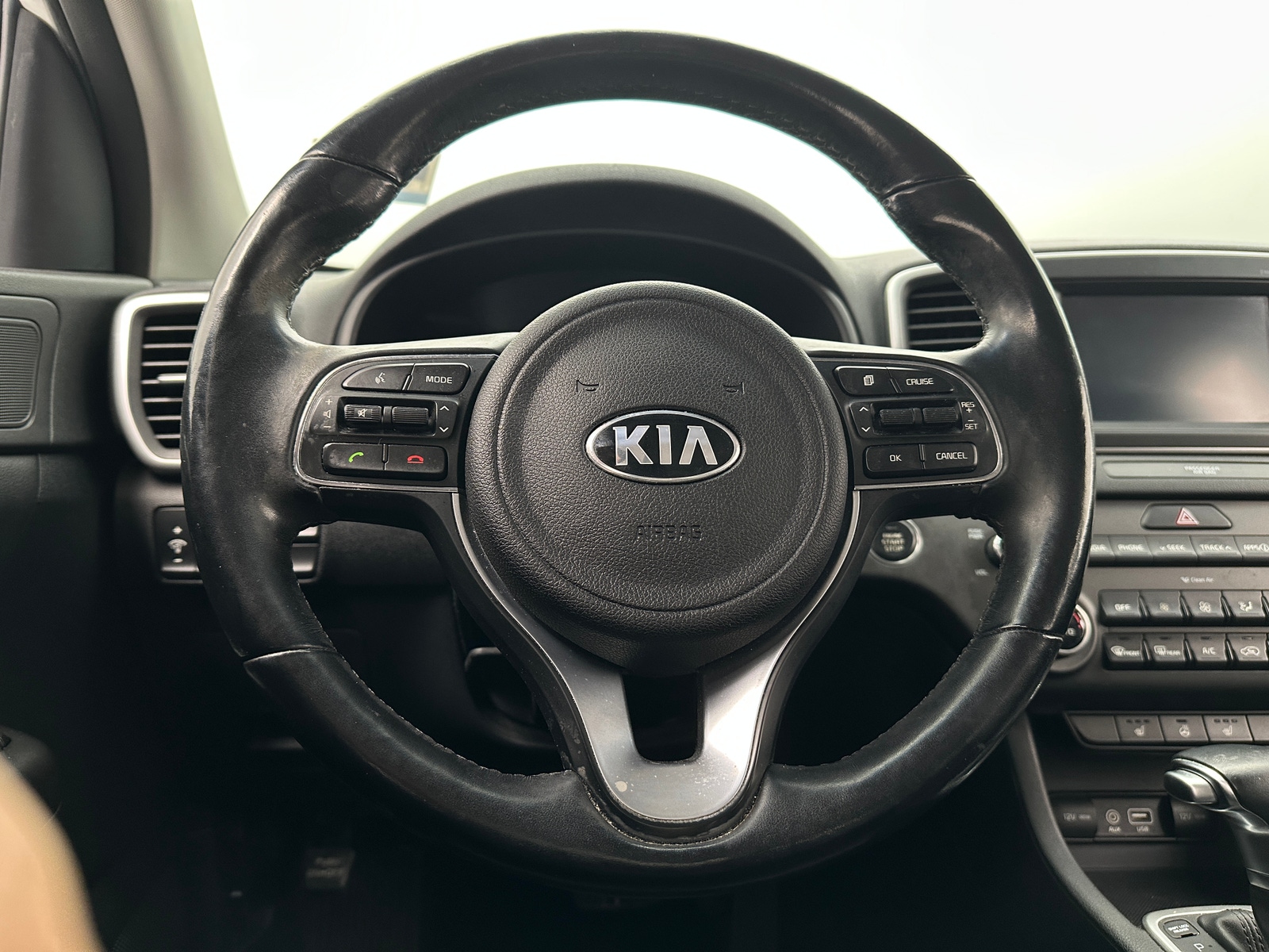 Thumbnail: 2017 Kia Sportage - 4