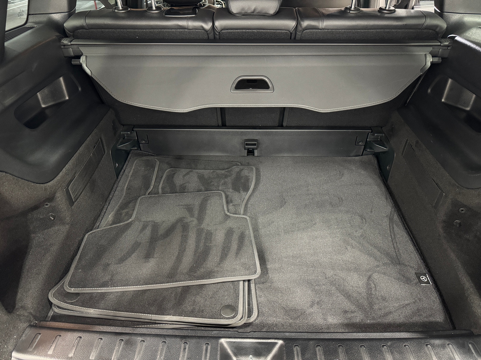 Thumbnail: 2020 Mercedes-Benz GLB - 6