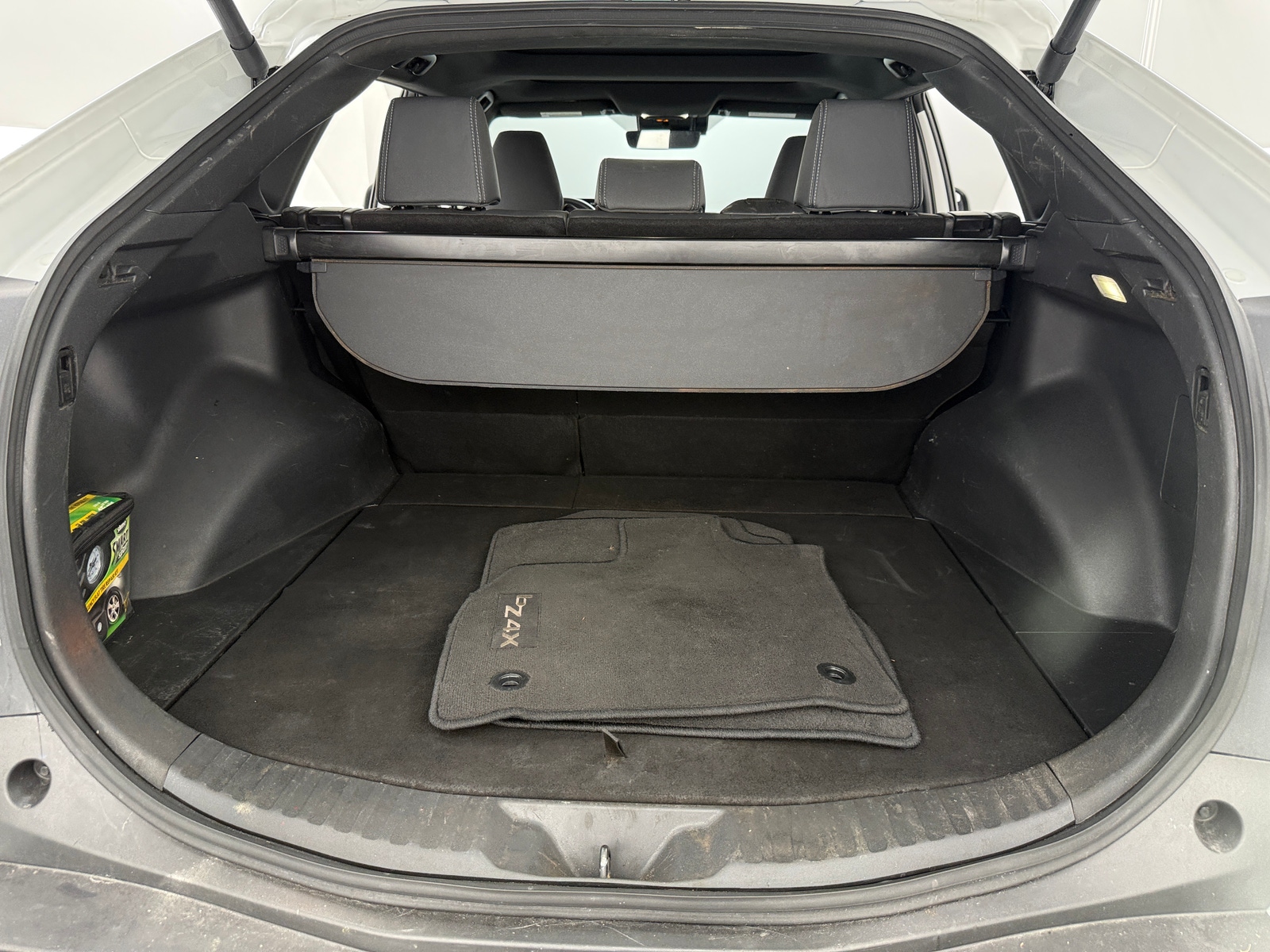 Thumbnail: 2024 Toyota bZ4X - 7