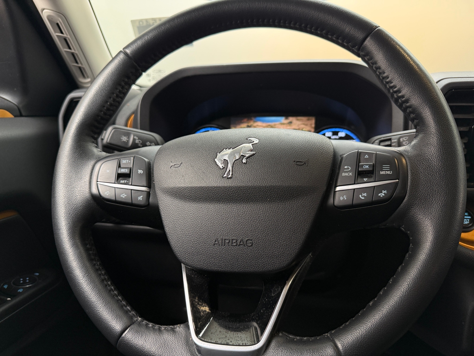 Thumbnail: 2023 Ford Bronco Sport - 5