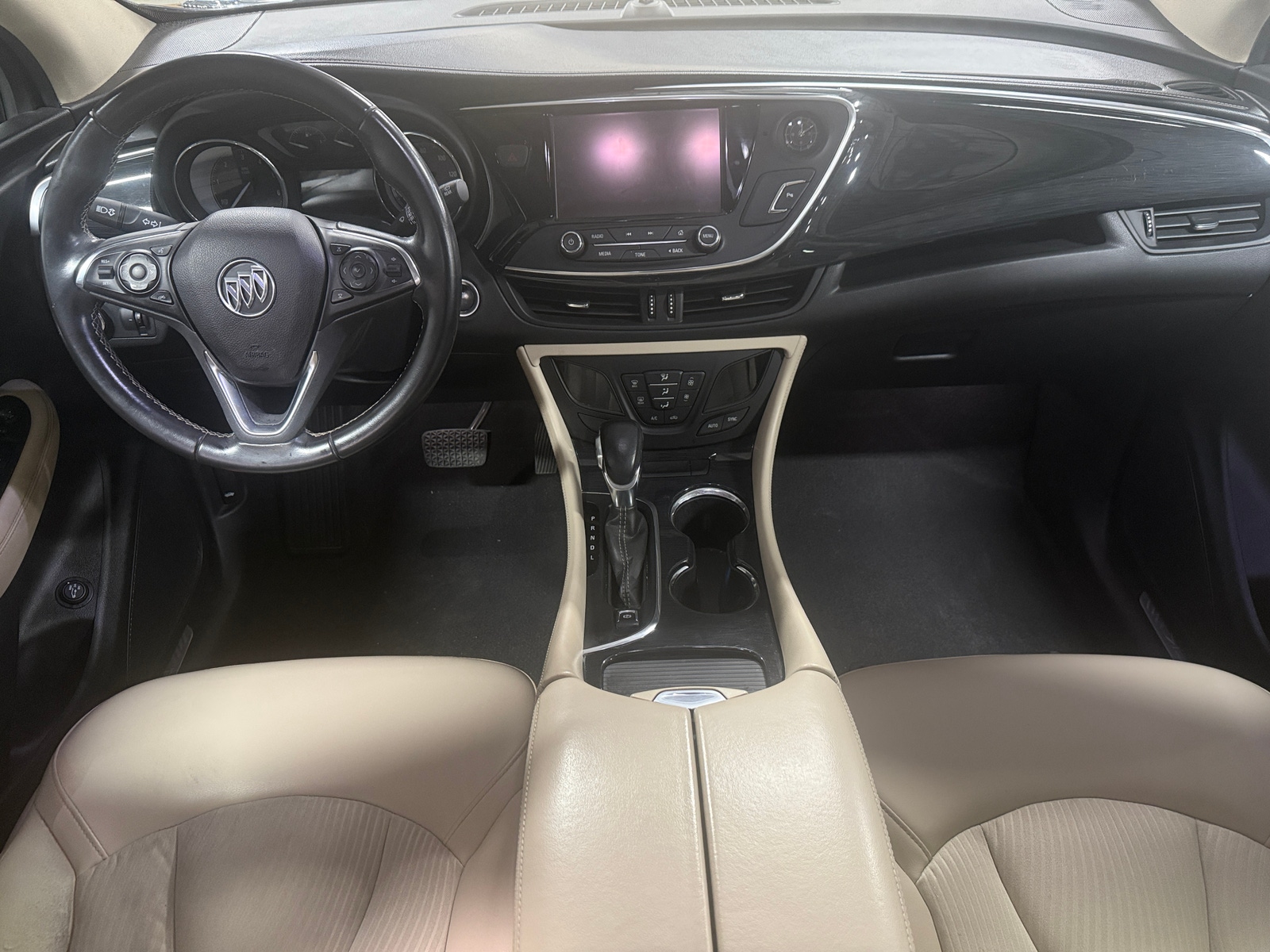 Thumbnail: 2017 Buick Envision - 2