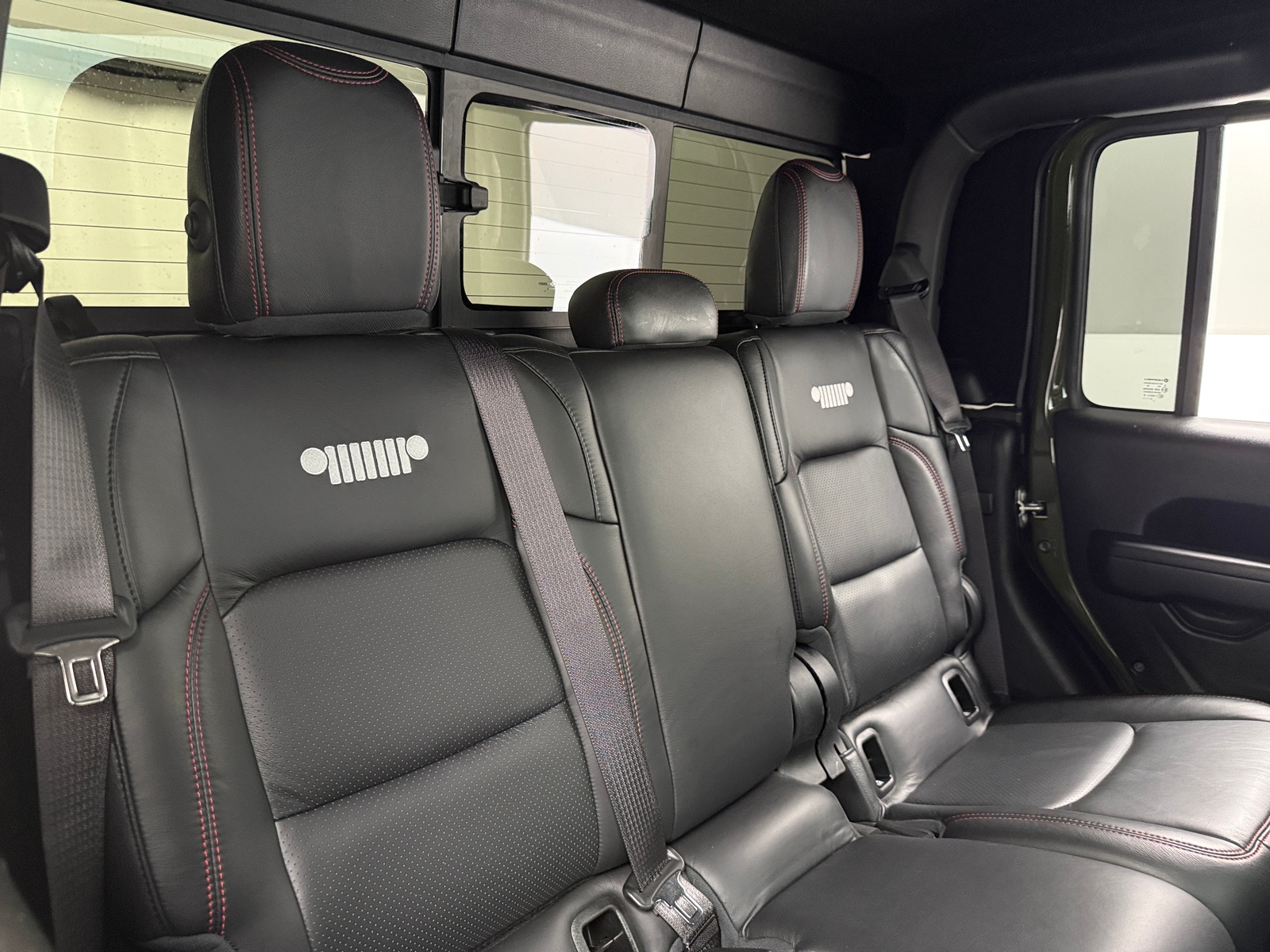 Thumbnail: 2023 Jeep Gladiator - 5