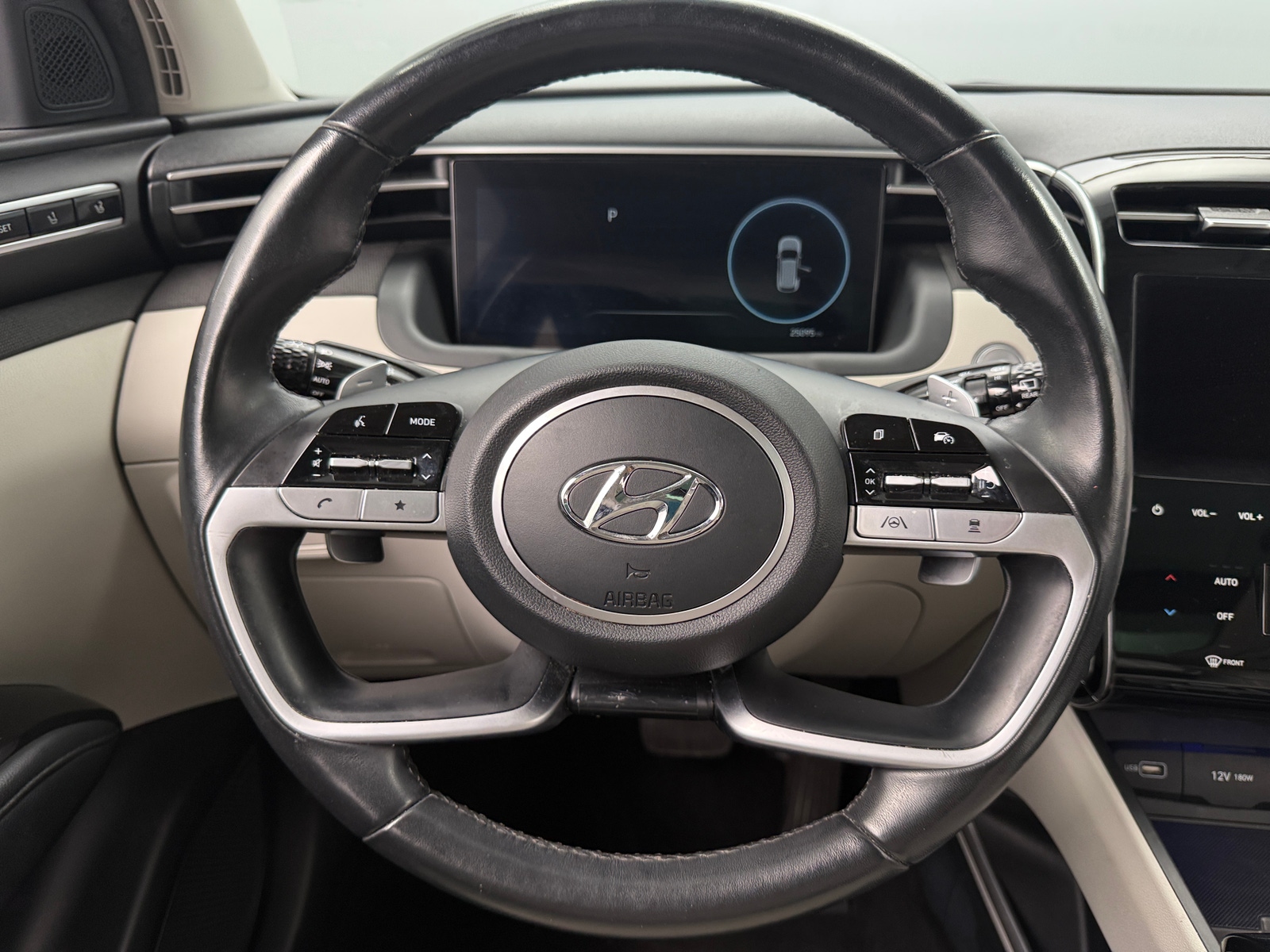 Thumbnail: 2024 Hyundai Tucson - 4