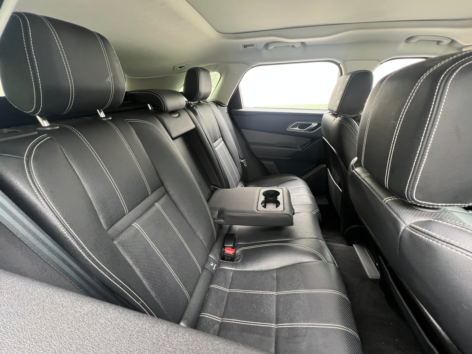 Thumbnail: 2020 Land Rover Range Rover Velar - 5