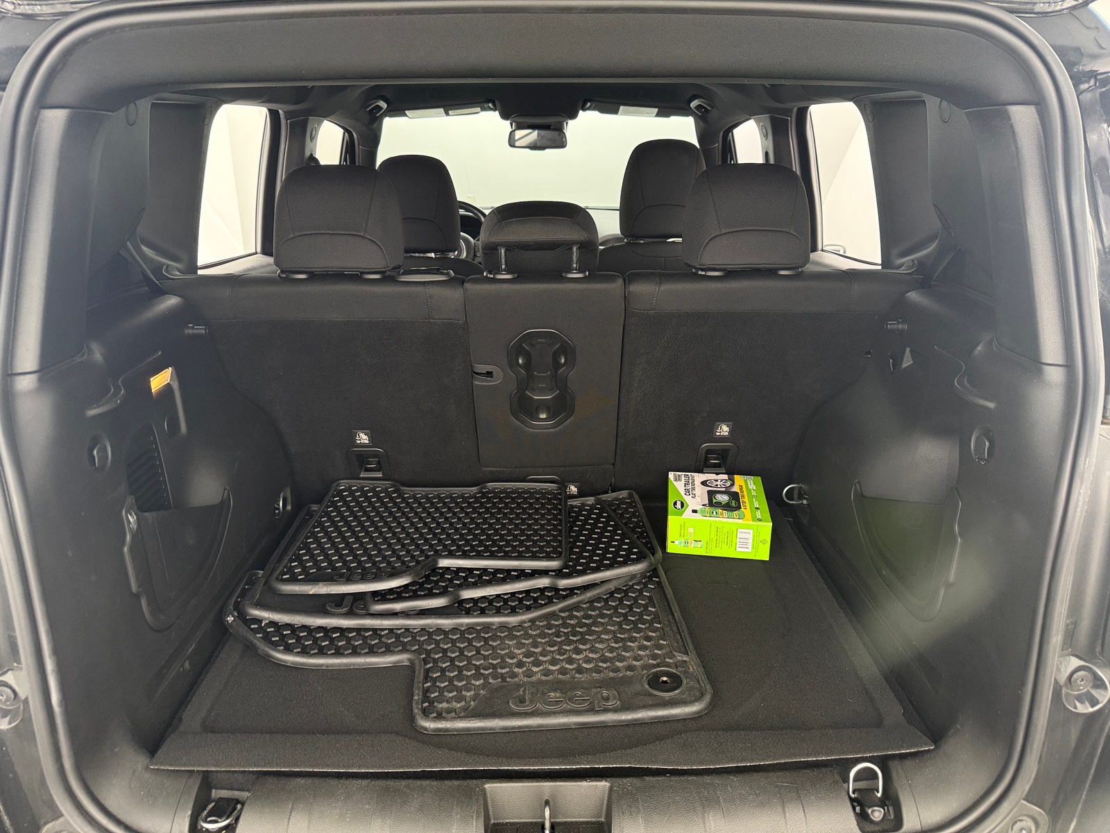 Thumbnail: 2021 Jeep Renegade - 7