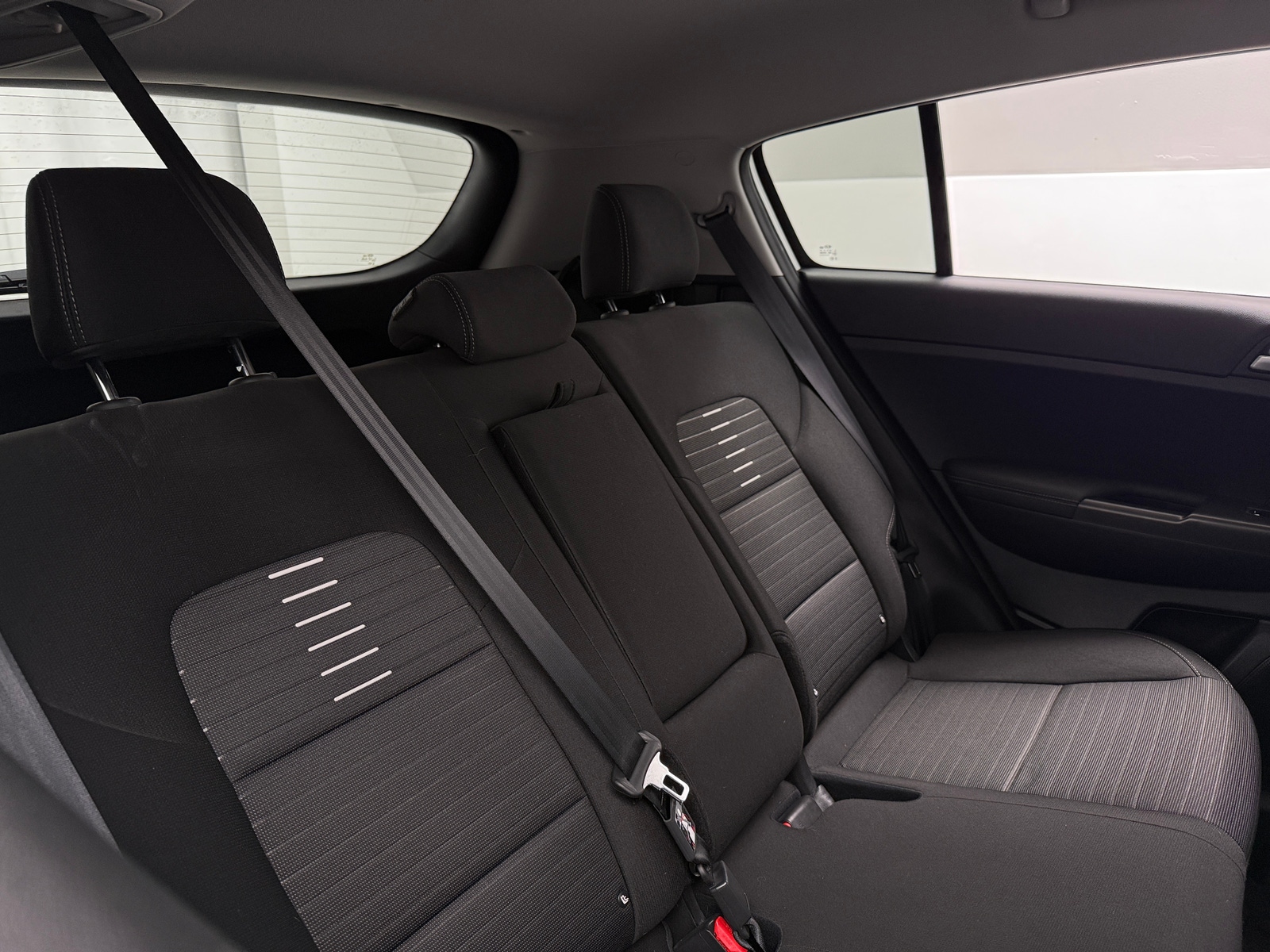 Thumbnail: 2022 Kia Sportage - 6