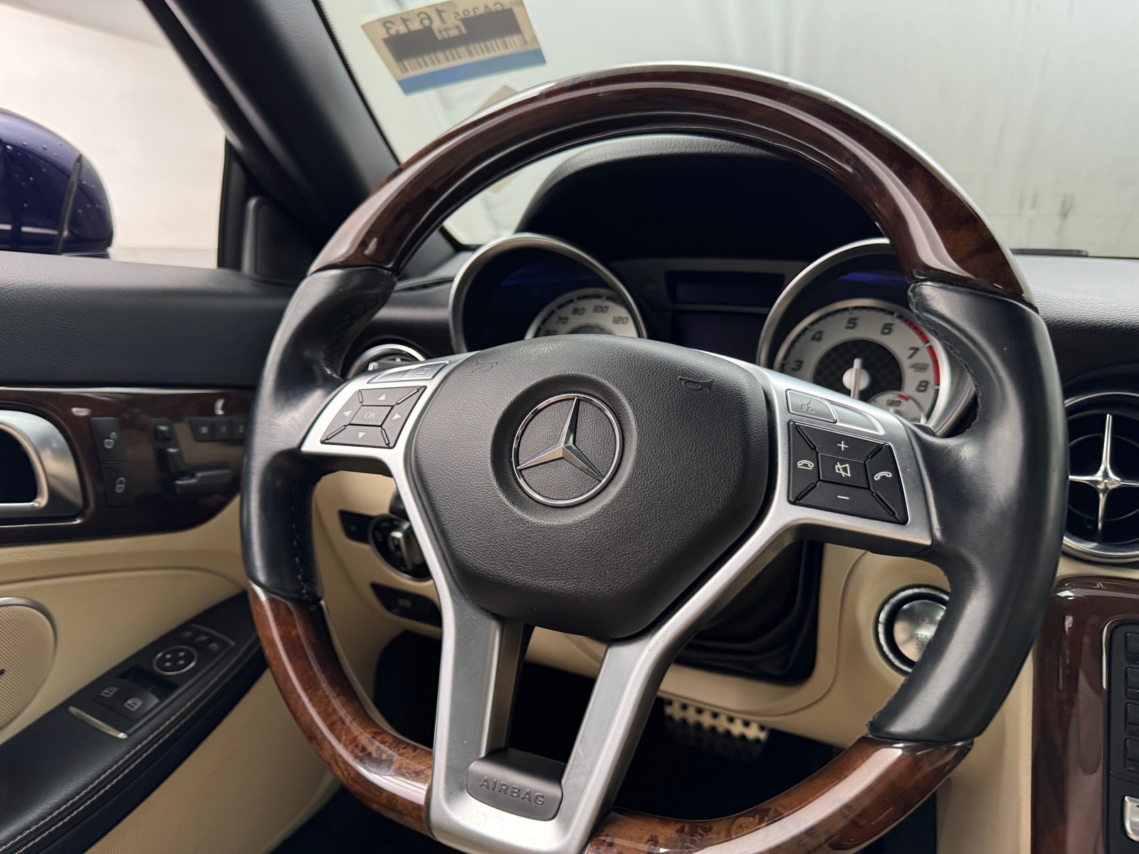 Thumbnail: 2014 Mercedes-Benz SLK - 4