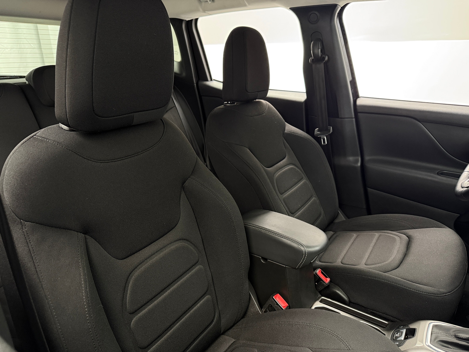 Thumbnail: 2022 Jeep Renegade - 2