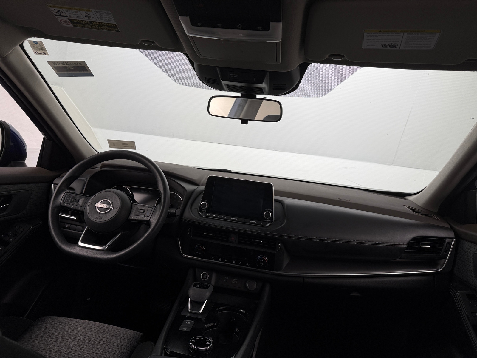 Thumbnail: 2023 Nissan Rogue - 3