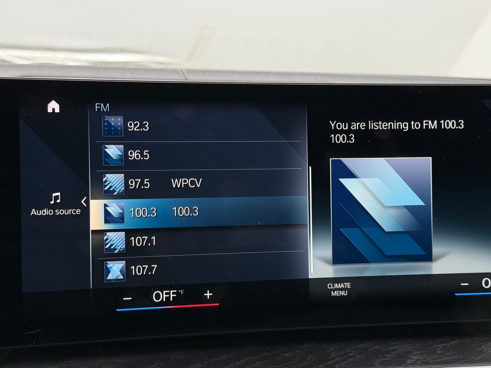 Thumbnail: 2022 BMW i4 - 2