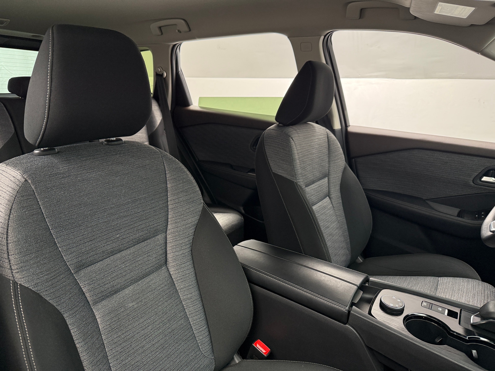 Thumbnail: 2023 Nissan Rogue - 2