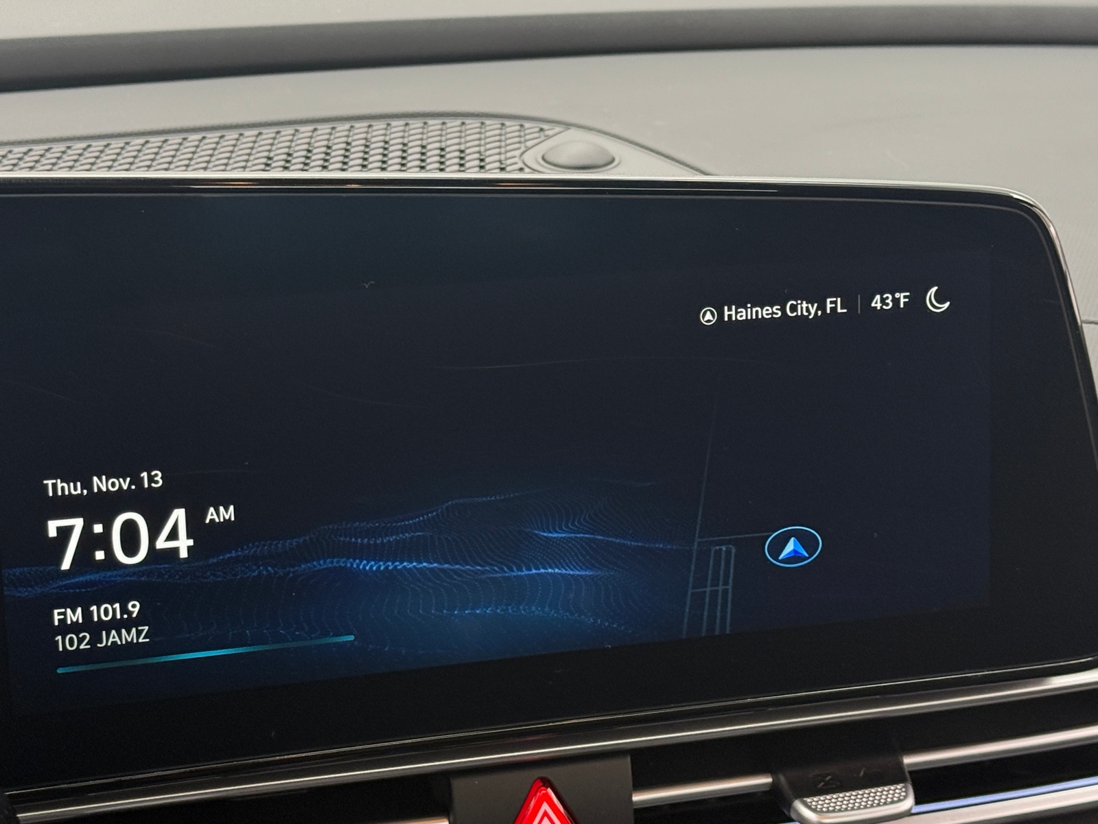 Thumbnail: 2024 Hyundai Elantra - 3