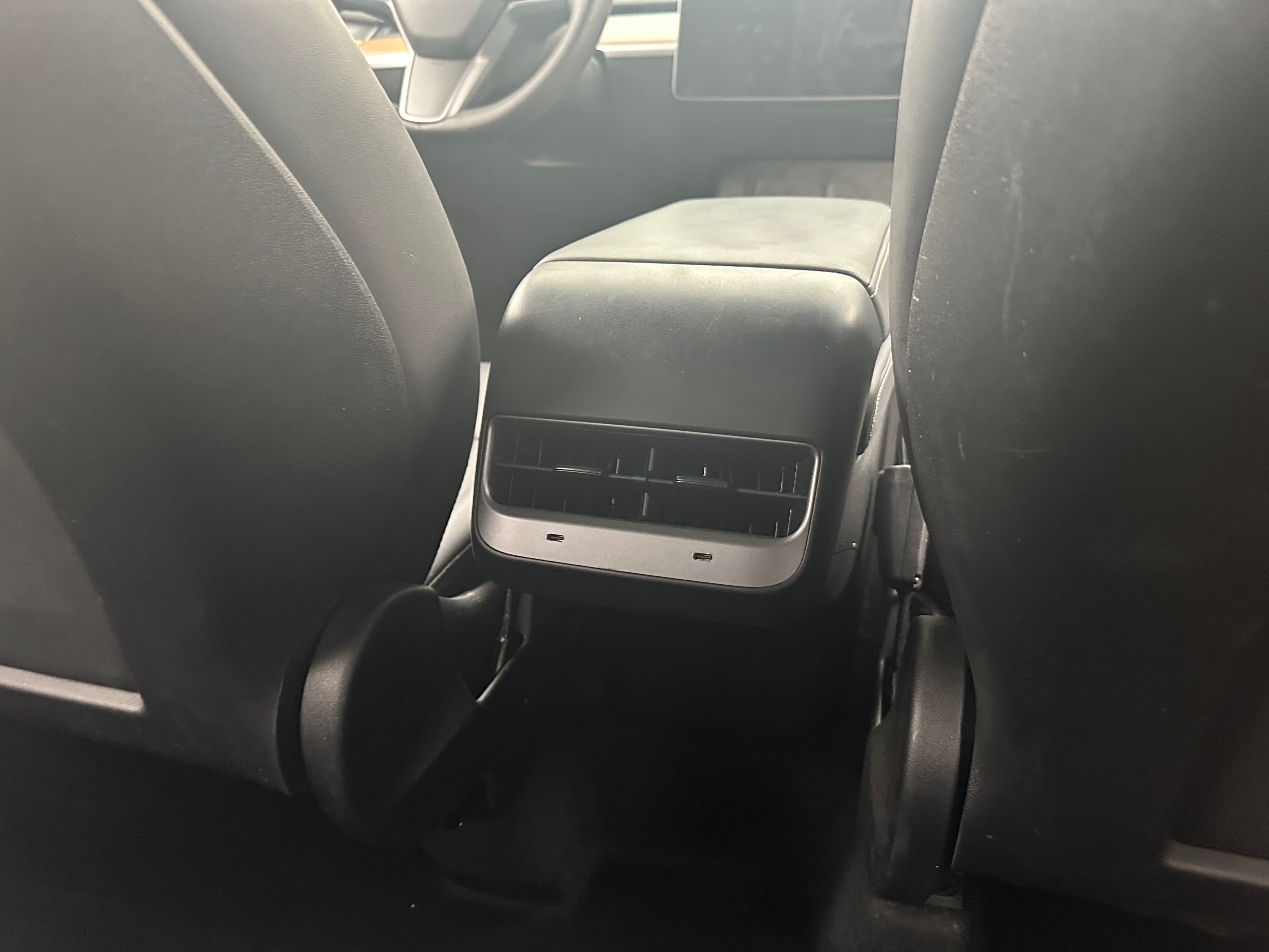 Used 2023 Tesla Model Y Long Range with VIN 7SAYGDEE2PA062702 for sale in Oak Creek, WI