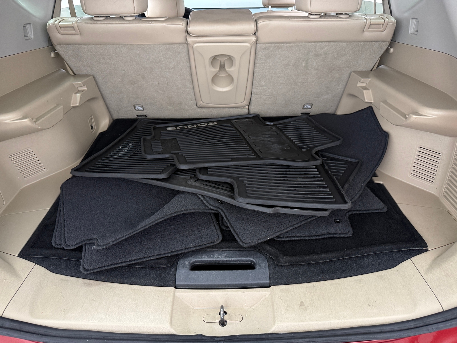 Thumbnail: 2016 Nissan Rogue - 6