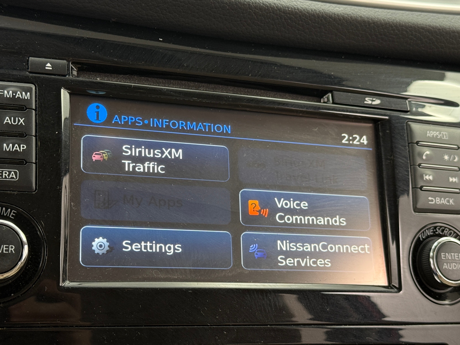 Thumbnail: 2016 Nissan Rogue - 3