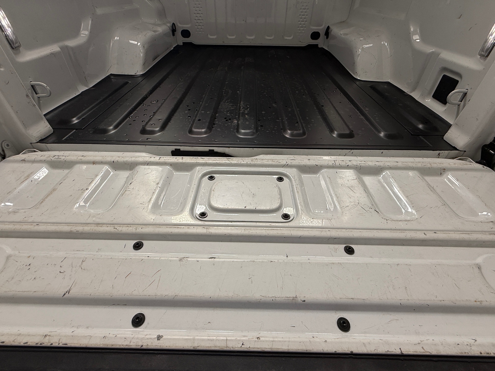 Thumbnail: 2021 Jeep Gladiator - 7