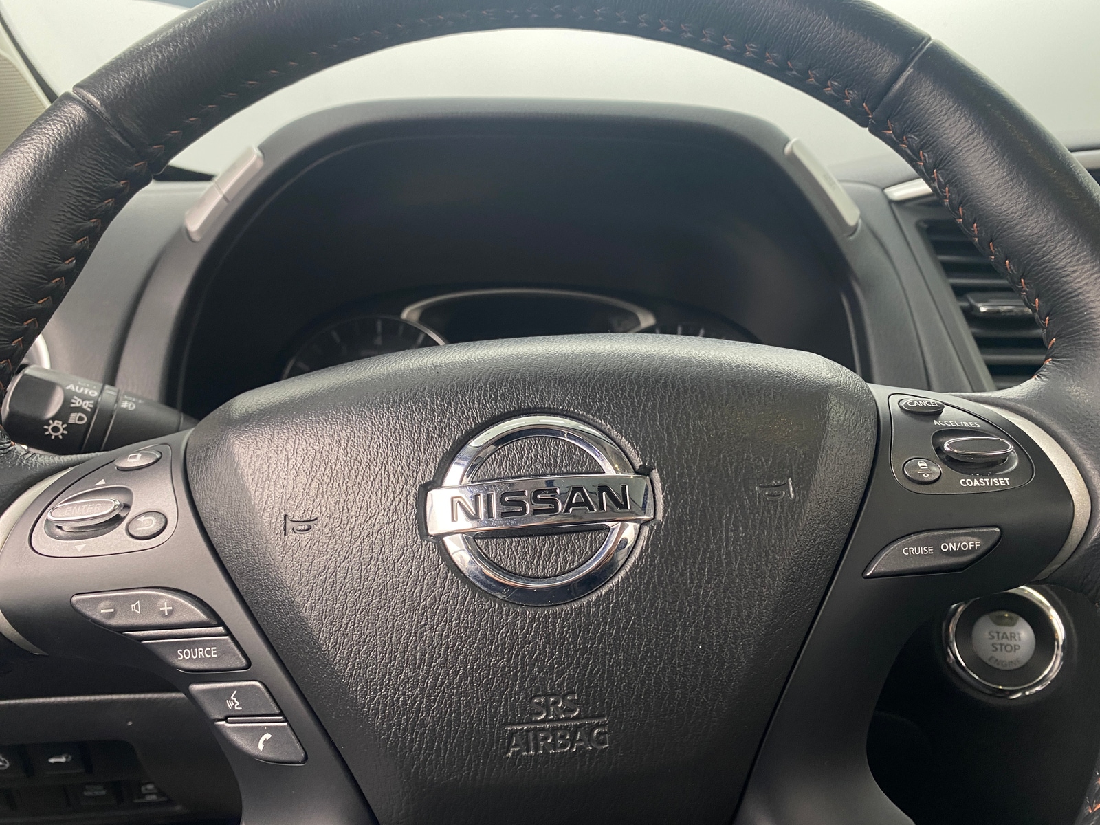 Thumbnail: 2020 Nissan Pathfinder - 4