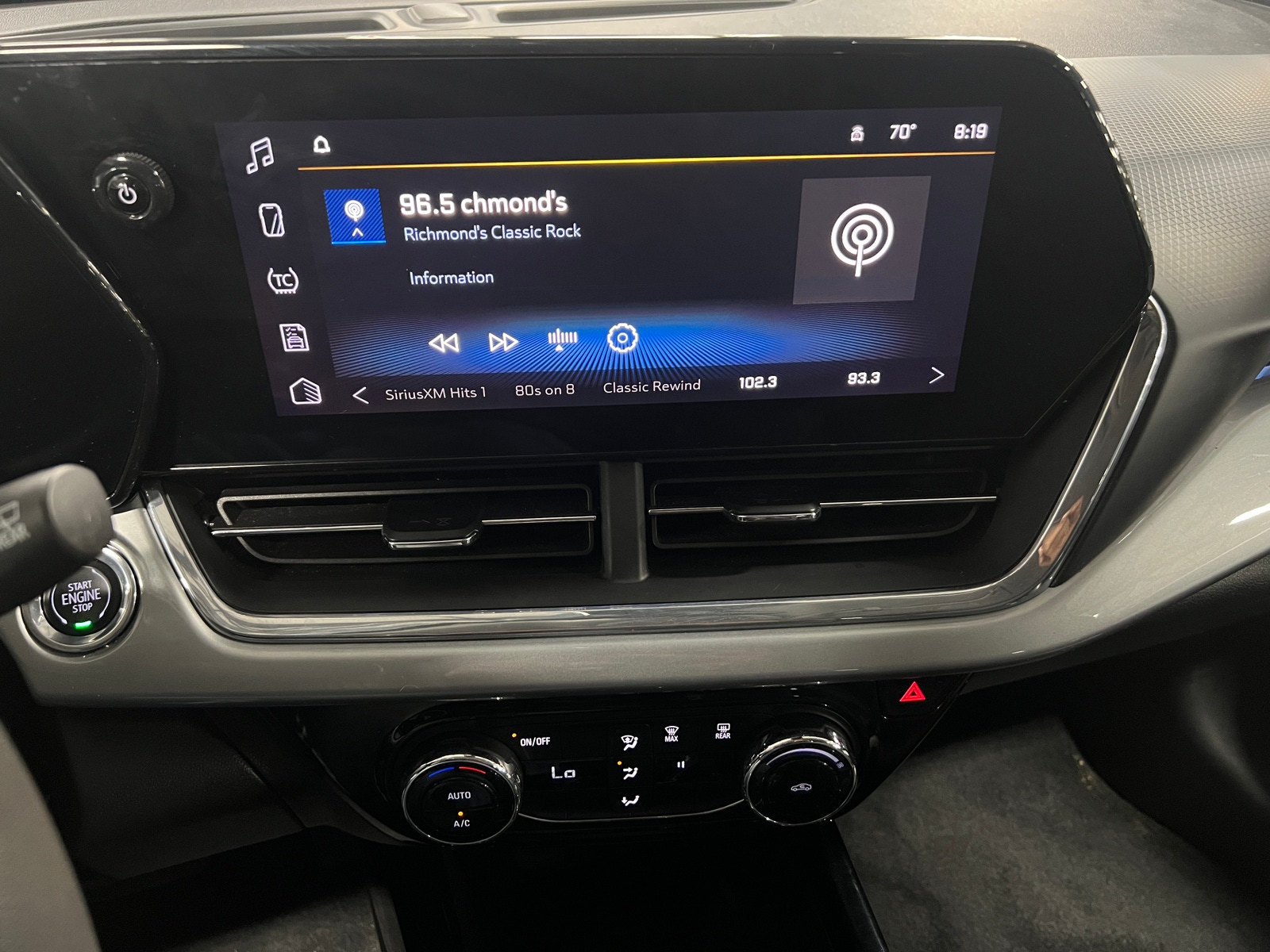 Thumbnail: 2025 Chevrolet Trax - 4