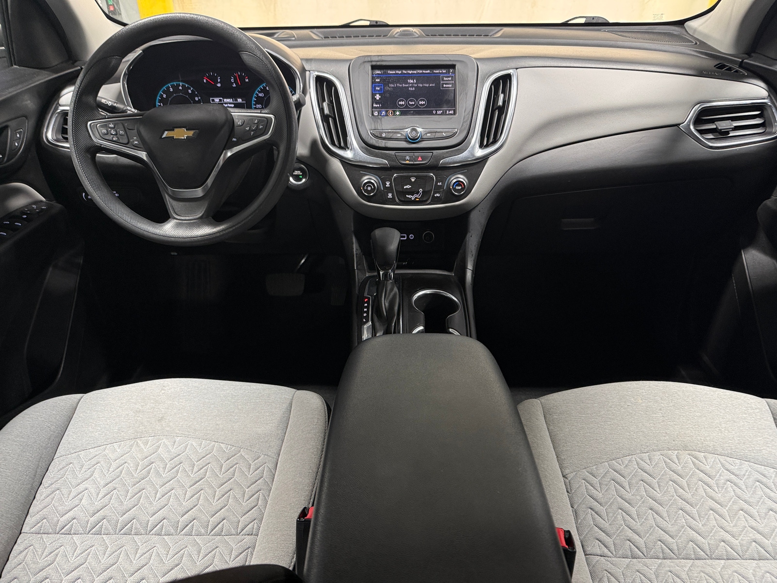 Thumbnail: 2022 Chevrolet Equinox - 3