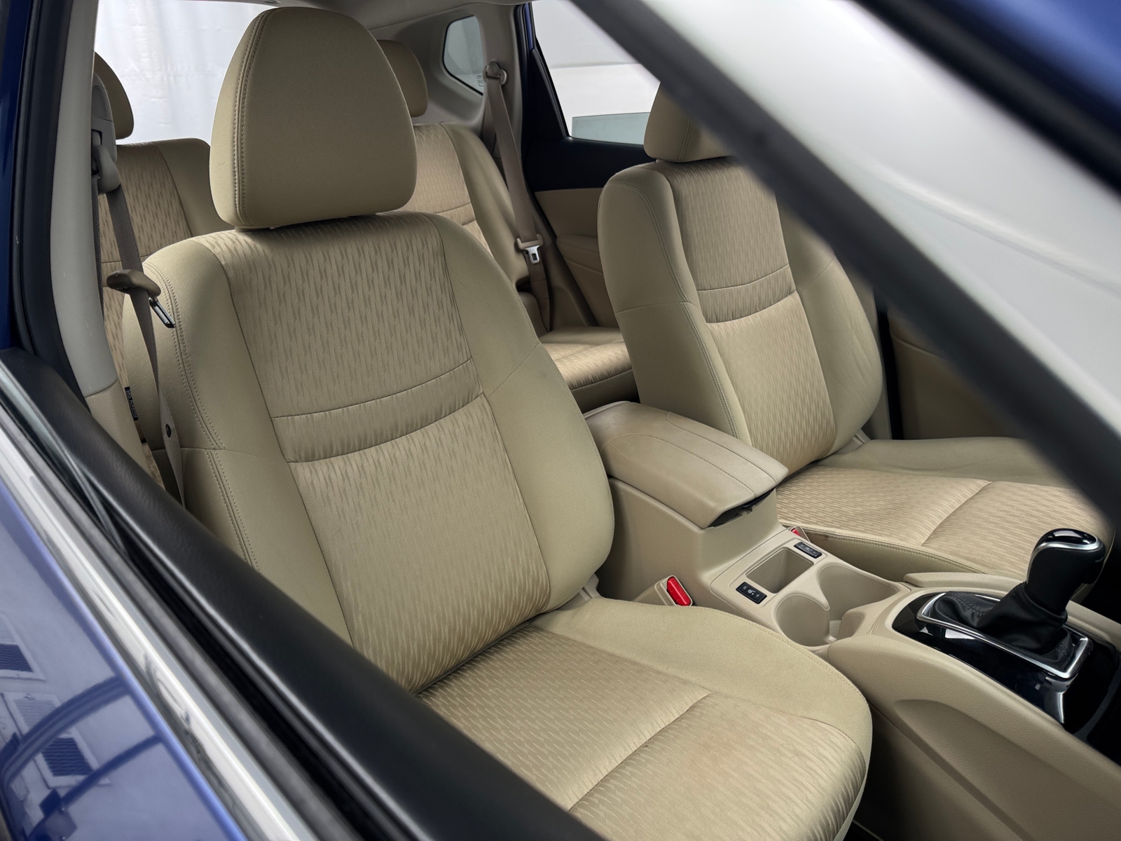 Thumbnail: 2020 Nissan Rogue - 2