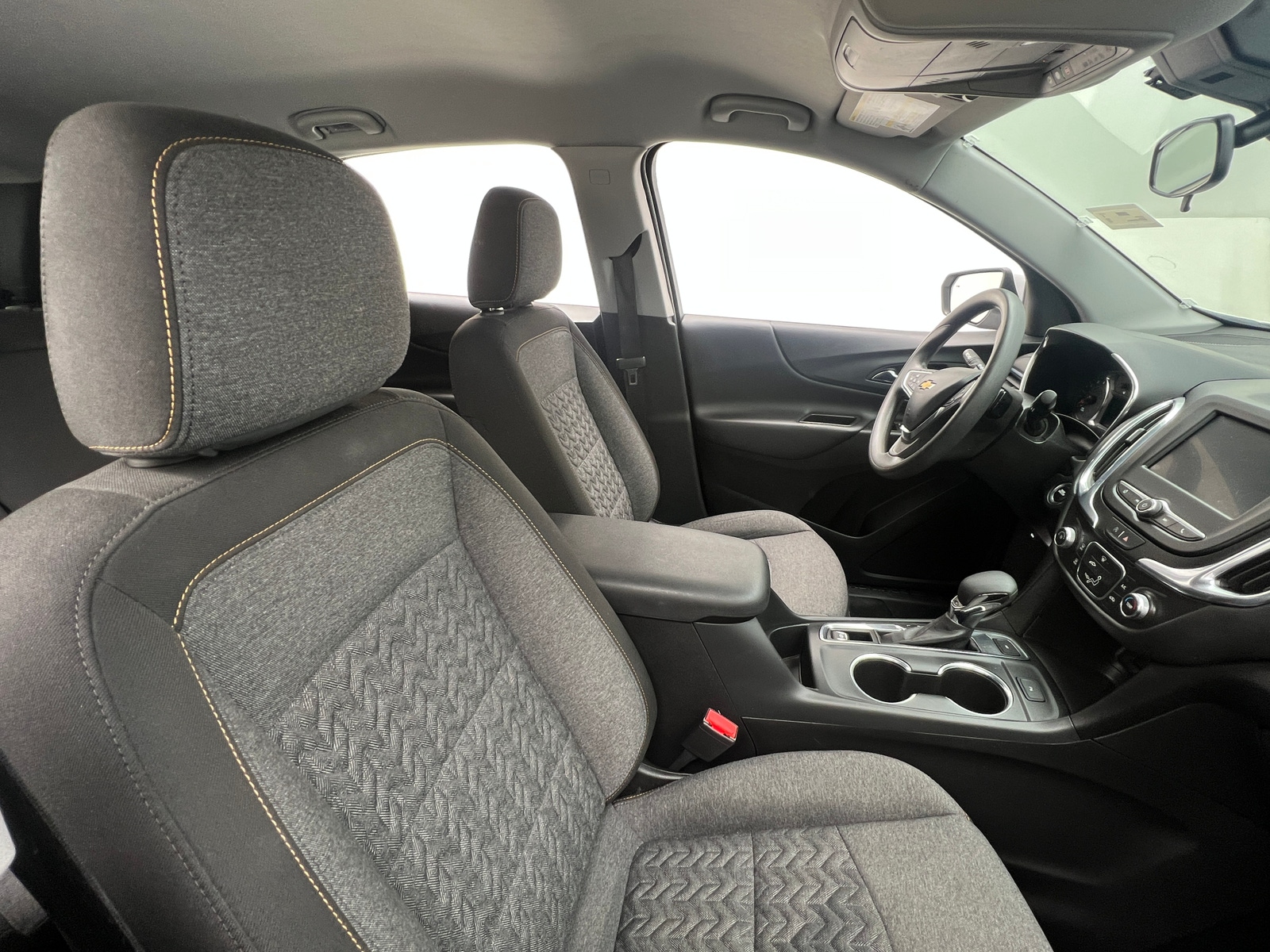 Thumbnail: 2023 Chevrolet Equinox - 2