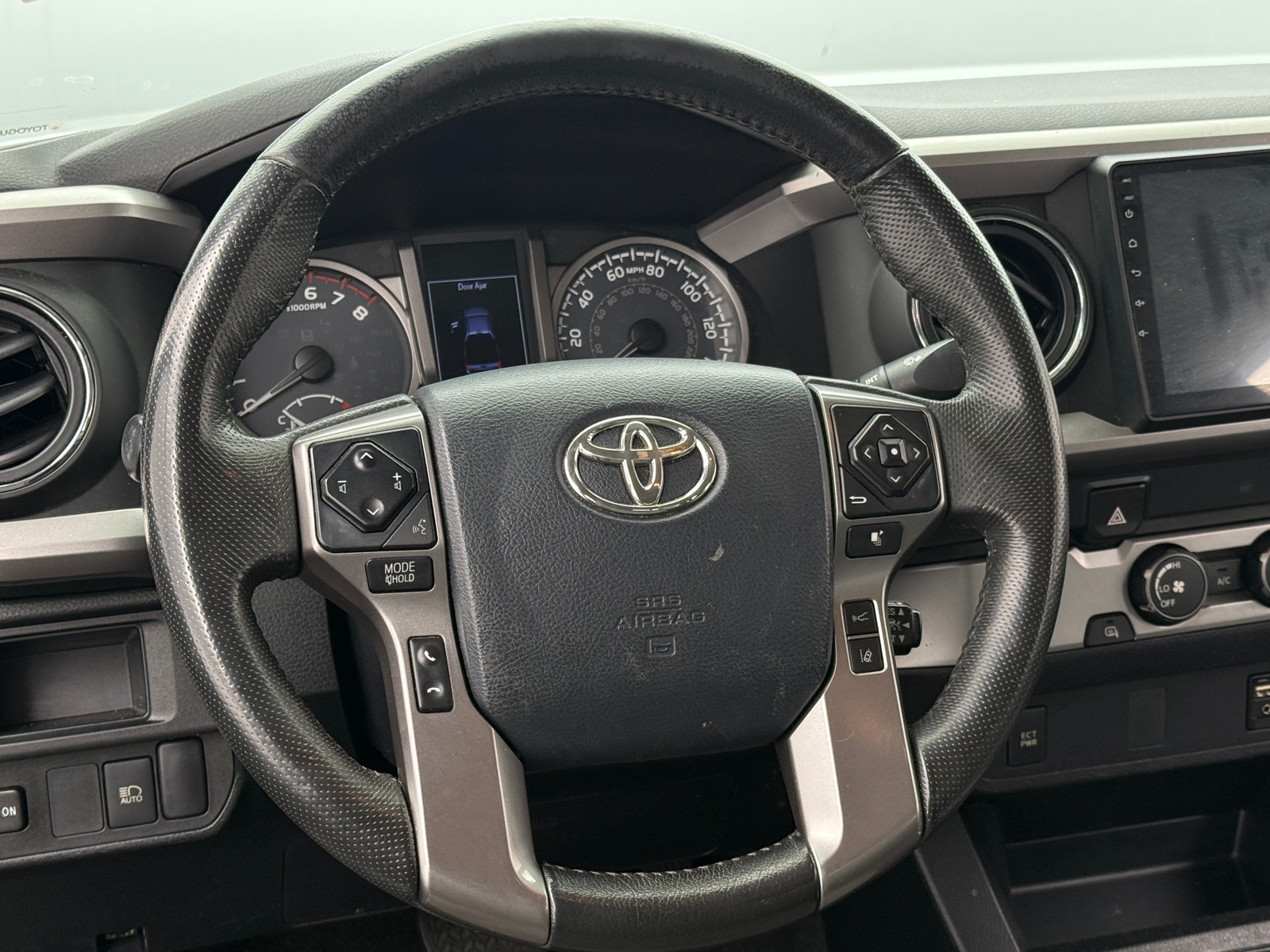 Thumbnail: 2019 Toyota Tacoma - 5