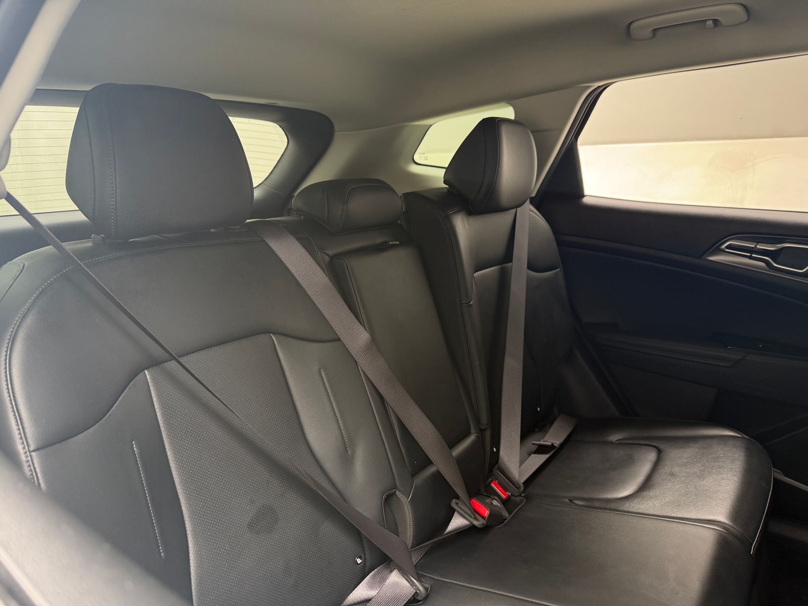 Thumbnail: 2023 Kia Sportage - 5