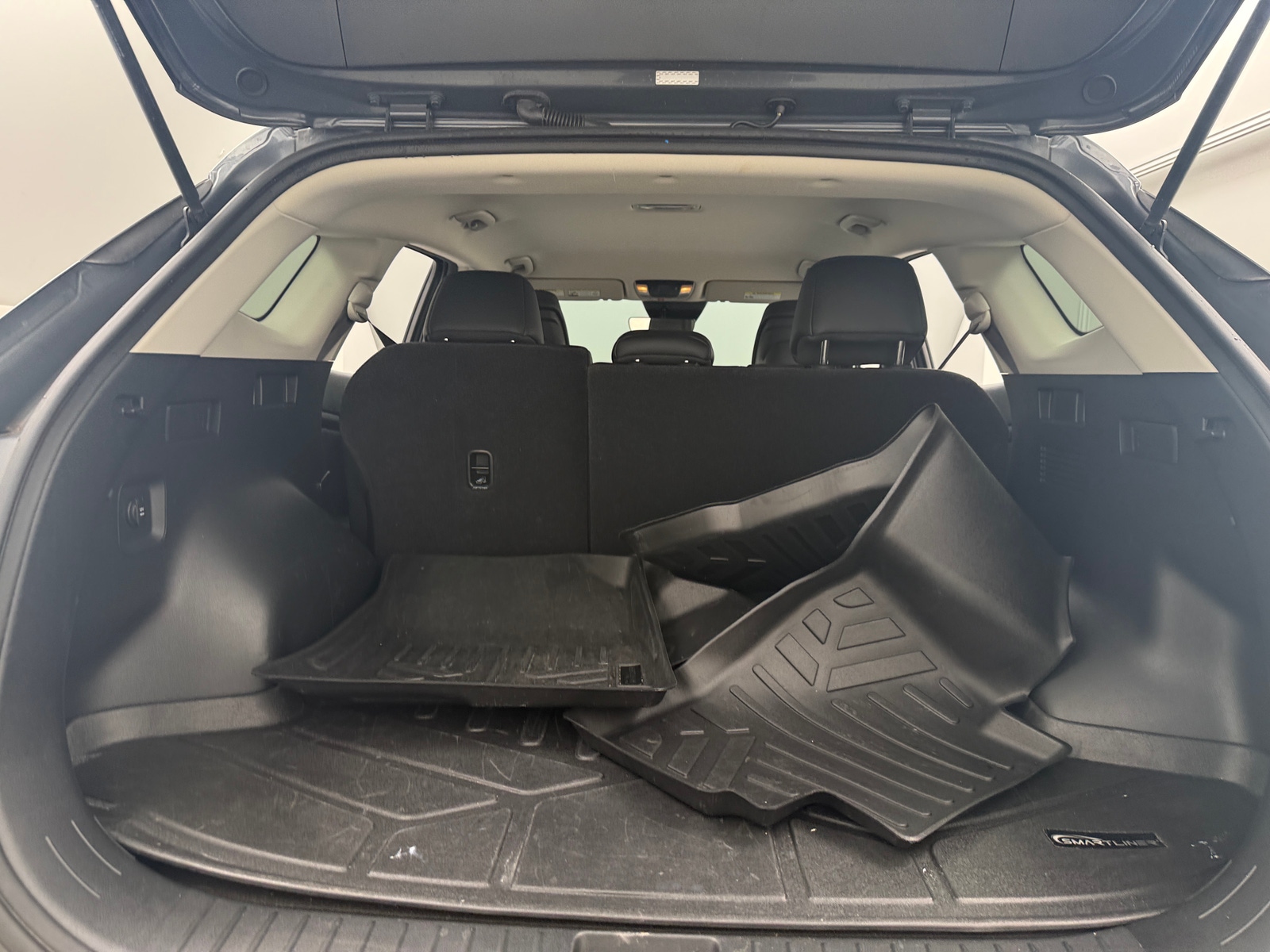 Thumbnail: 2023 Kia Sportage - 6