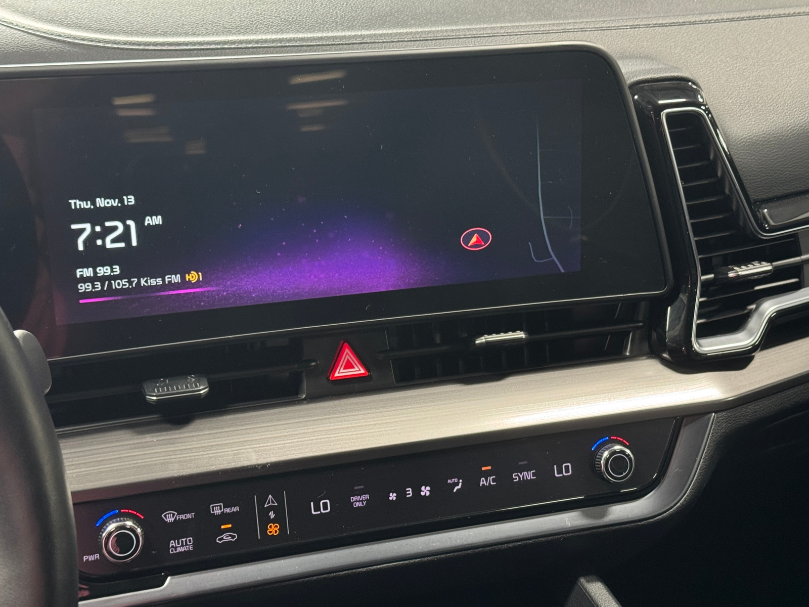 Thumbnail: 2023 Kia Sportage - 3