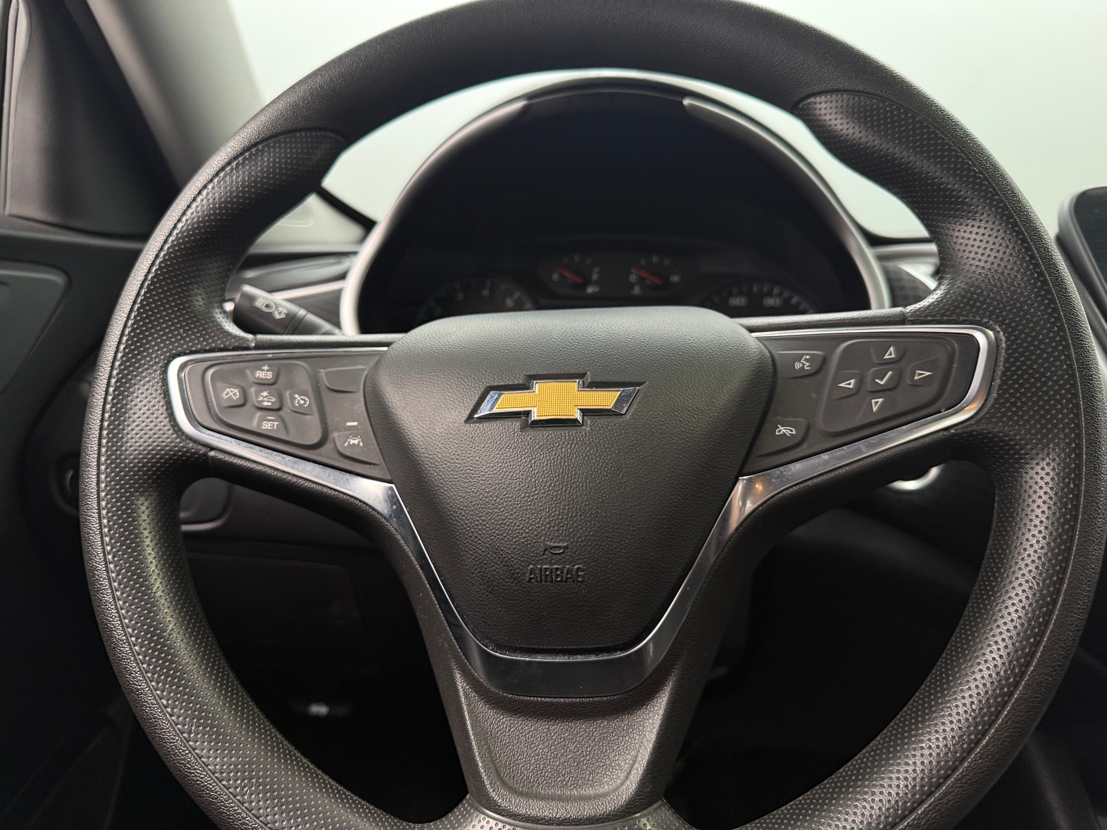 Thumbnail: 2024 Chevrolet Malibu - 5