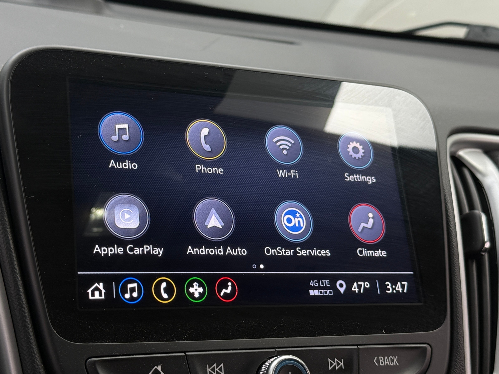 Thumbnail: 2024 Chevrolet Malibu - 4