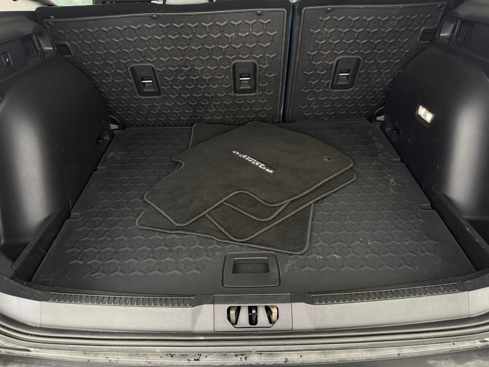 Thumbnail: 2023 Ford Bronco Sport - 6