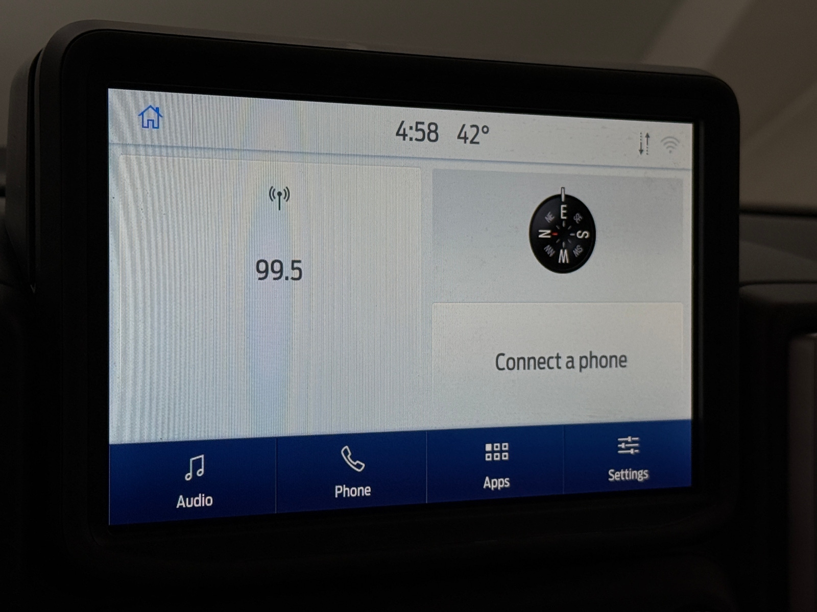 Thumbnail: 2023 Ford Bronco Sport - 3